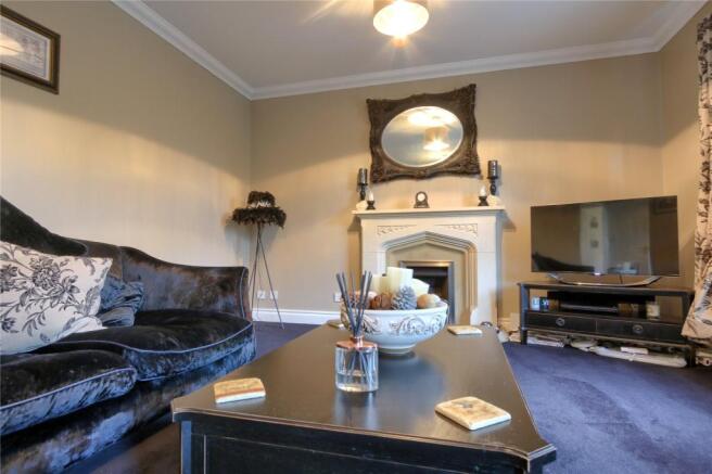 Lounge.