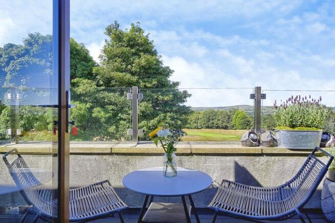 2 bed Apartment for sale Image 10
