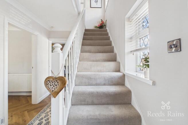 3 bed Semi-Detached for sale Image 12