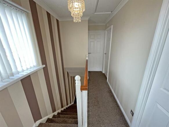 Crownhill Road 157 Landing.jpg