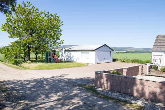 Driveway & Garage