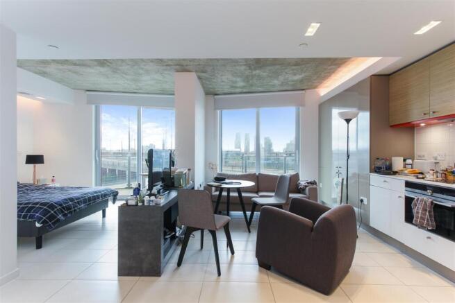 506 Hoola Tower E16  (1).JPG