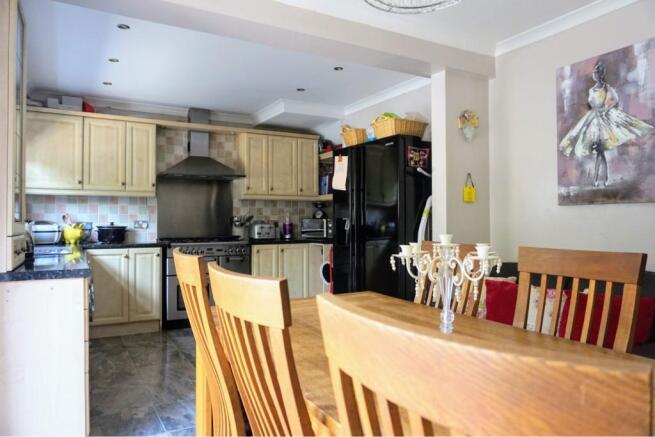 Kitchen / Diner