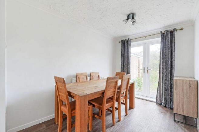 3 bed Detached for sale Image 7