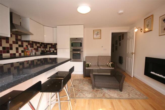 Flat Lounge