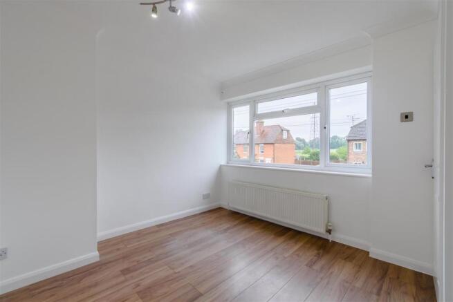 8469240-interior13.jpg