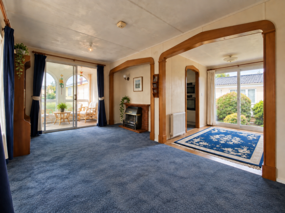 The Mobile Home Park, Melksham, Wiltshire photo 4
