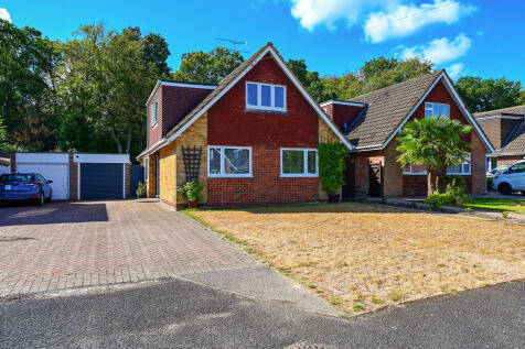 Frogmore Park Drive, Blackwater