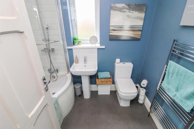 3 bed Semi-Detached for sale Image 11