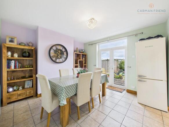 Kitchen/Dining Room