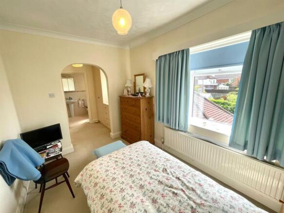GUEST SUITE :