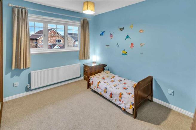 BEDROOM 2