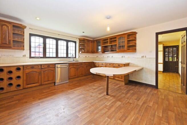 Chesham Grove, Meir Park, Stoke-on-Trent photo 4