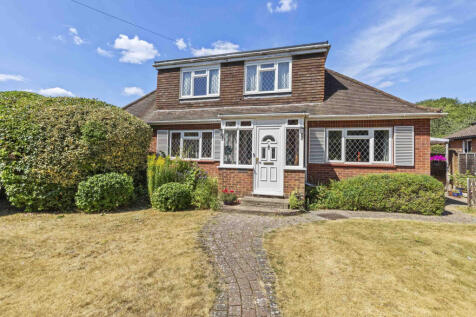 Elm Lane, Bourne End, Buckinghamshire, SL8 5PF