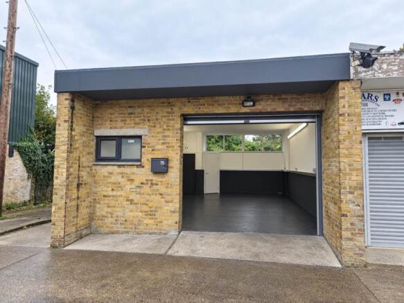 02_Unit_15_Exterior_