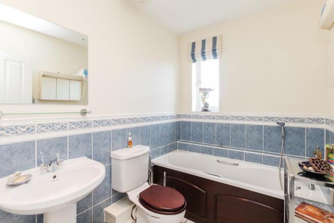 8309209-interior16-800.jpg