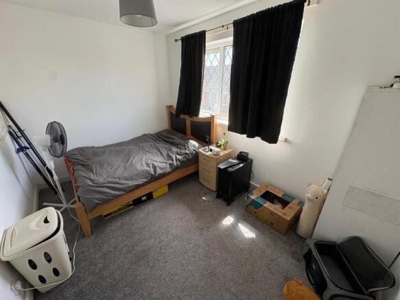 2 bed Town House for sale Image 6