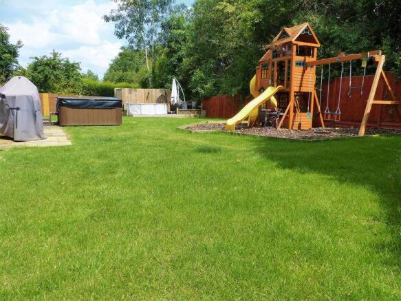 Garden towards...
