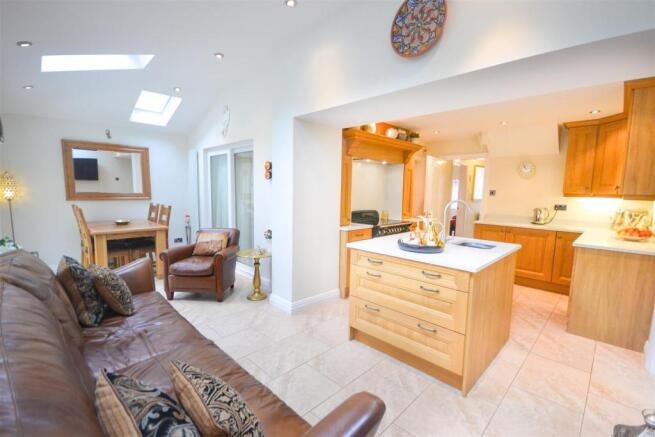 Open Plan Living Spa