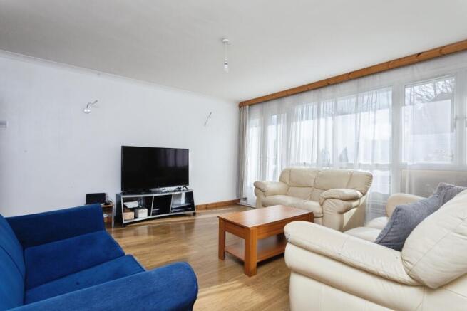 203492_1853722-1_...