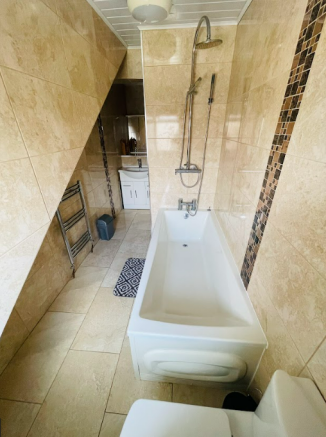 1 bed House to rent Image 9