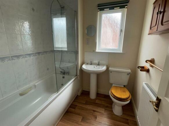 Bathroom.jpeg