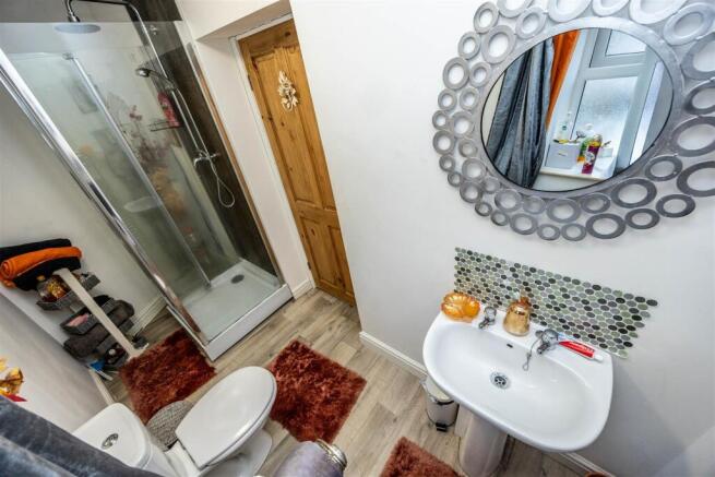 2 bed Terraced for sale Image 9