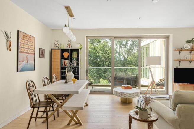 Reception/Kitchen