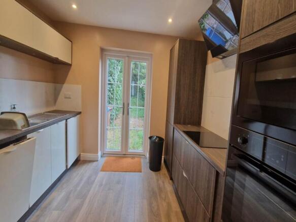 Kitchen (1)