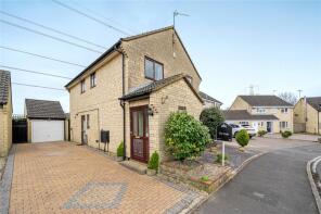 97, Pheasant Way, Cirencester GL7 1BJ