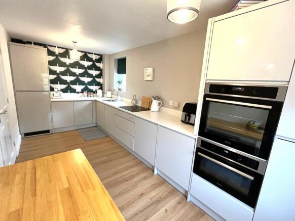 kitchen/breakfast room