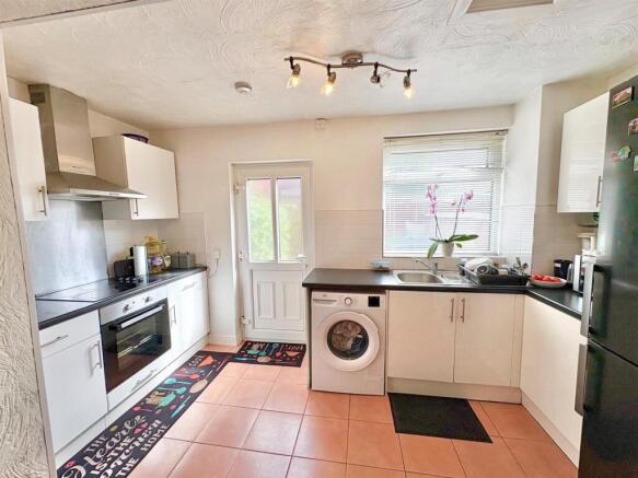 Kitchen.jpg