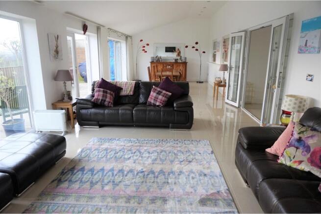 Dining / Family Room