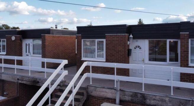 2-bed flat on Springfield Centre, Kempston, Bedford, Bedfordshire, MK42 7PR, £110,000