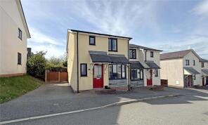 15, Frondeg, Caernarfon LL54 7AZ