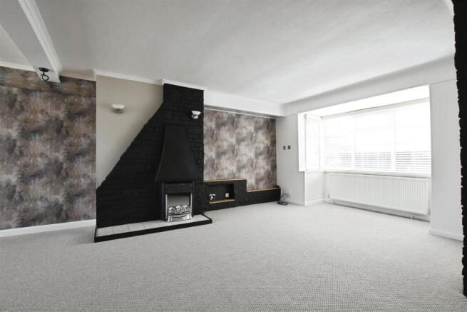 3 bed Semi-Detached for sale Image 5