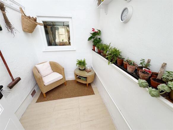 Garden room (1).jpg