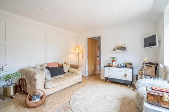 3 bed Barn Conversion for sale Image 12