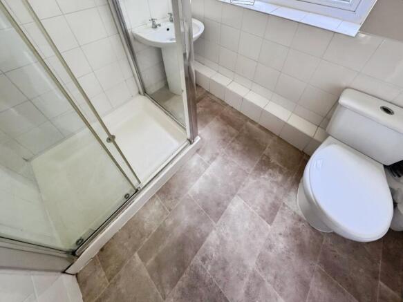3 bed Detached for sale Image 10