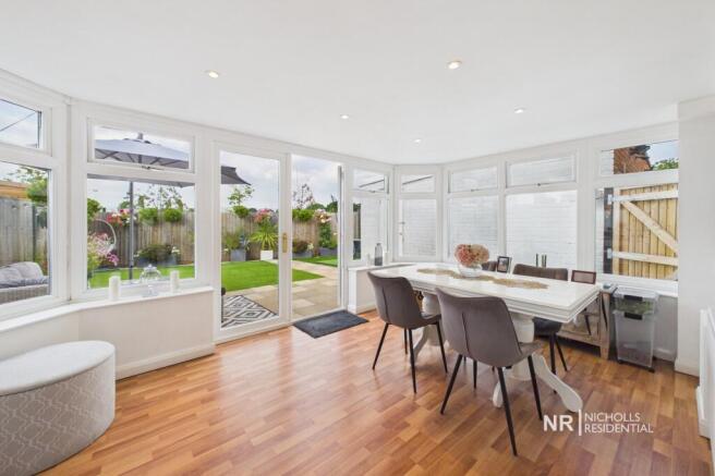 Conservatory/Dining Room