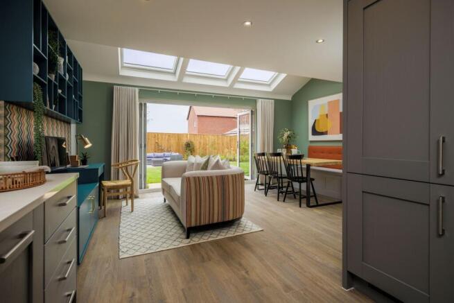 Kitchen/dining/family room