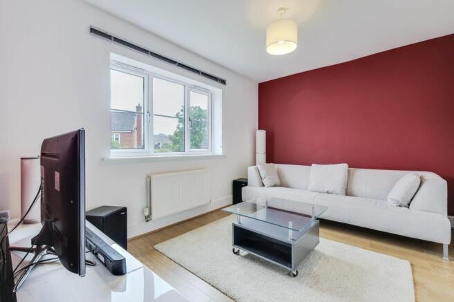 6 bed Detached to rent Image 12