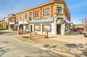Flat 1, 41a, Lyefield Road West, Charlton Kings, Cheltenham GL53 8EZ