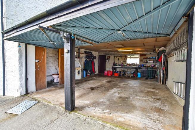 Double Garage