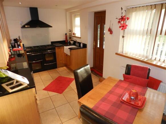 DINING KITCHEN