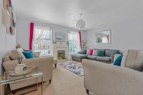 3, Plover Close, Staines-upon-thames TW18 4RW