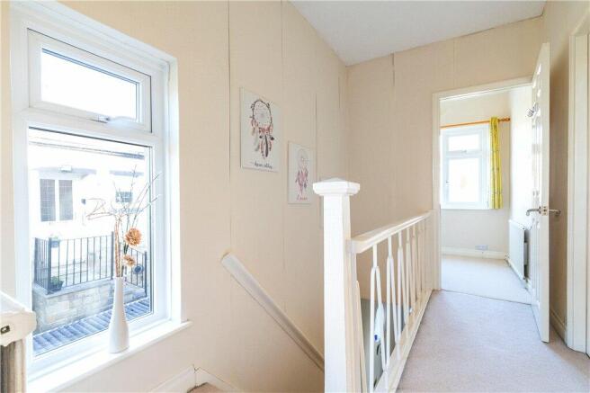 3 bed Semi-Detached for sale Image 10