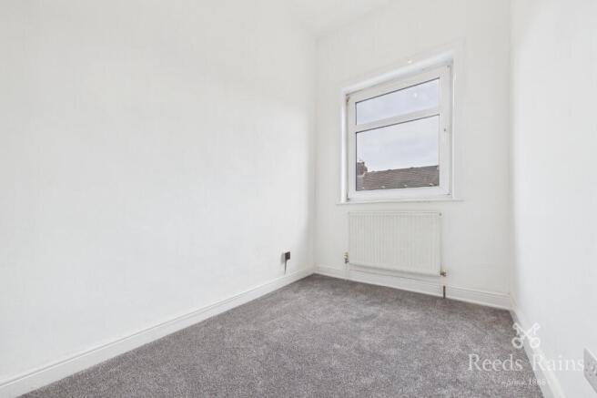 2 bed Terraced to rent Image 8