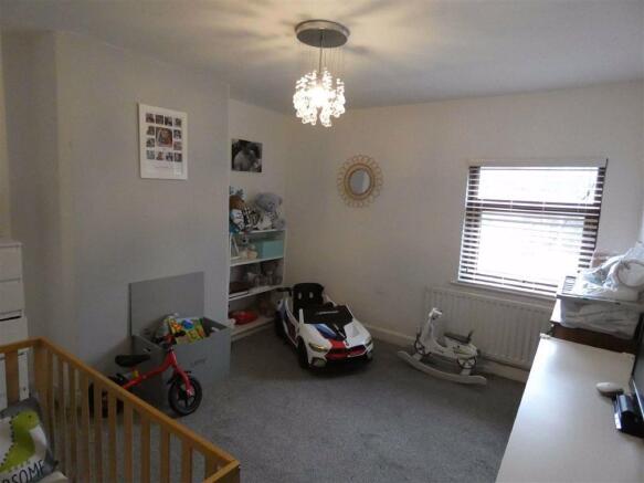BEDROOM 1