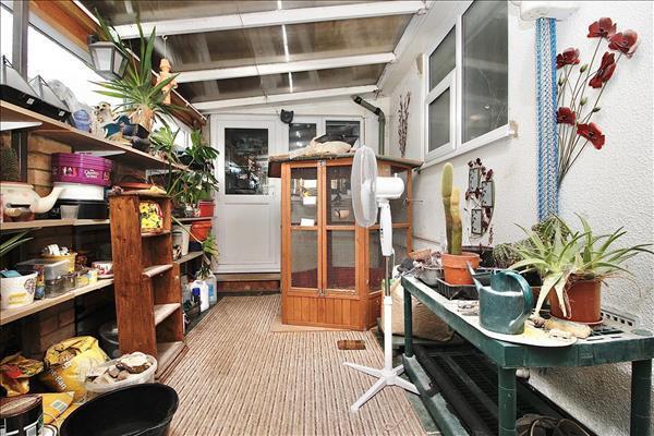 Lean-To